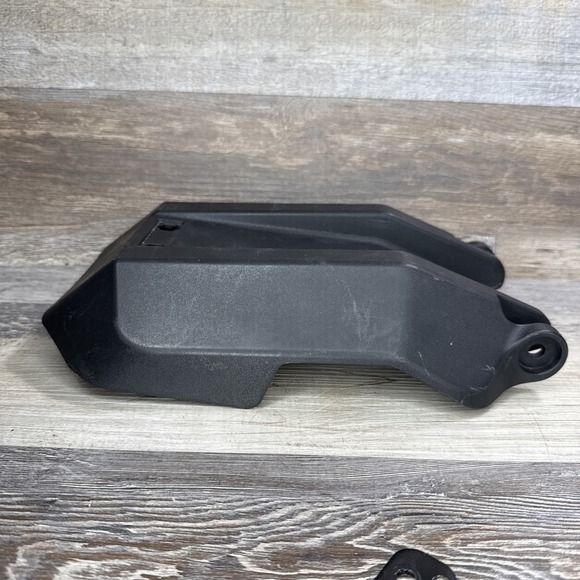 E RIDE PRO Battery Cover E7081 Broken Latch - Picture 4 of 9